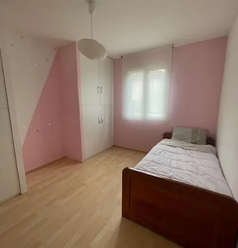 Дом отдыха La Campagne Pres De La